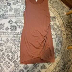 Leith Sleeveless Midi Dress in Warm Brown